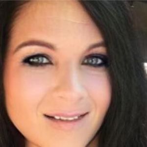 Meet your Posher, Suzi